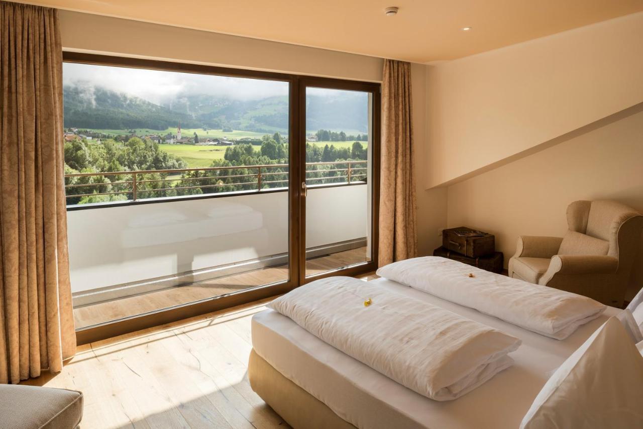 Deluxe Double Room with Balcony,1180458235:JPEG