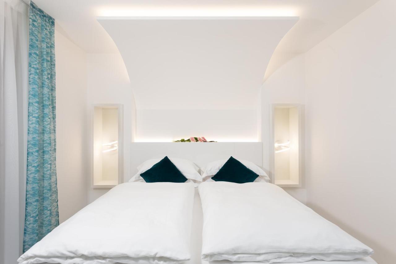 Luxury Quadruple Room,1185927964:JPEG