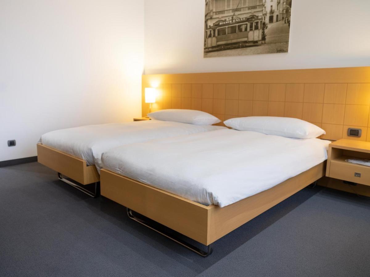 Standard Twin Room,1187330839:JPEG