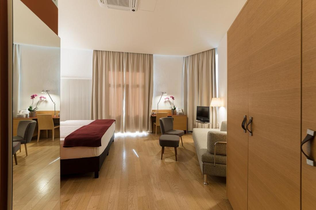 Superior Double Room with Balcony,1187978272:JPEG
