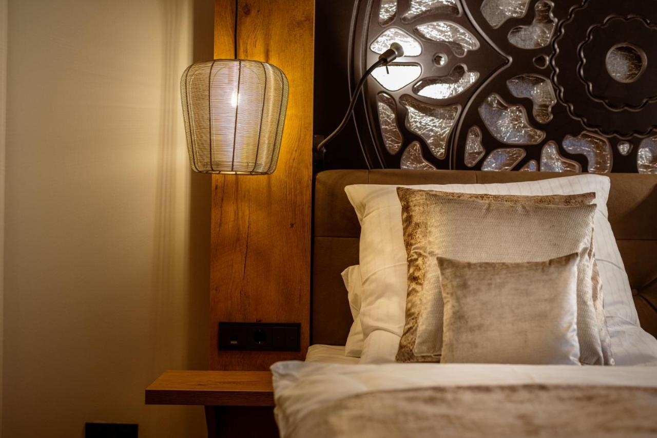 Standard Zimmer mit Kingsize-Bett