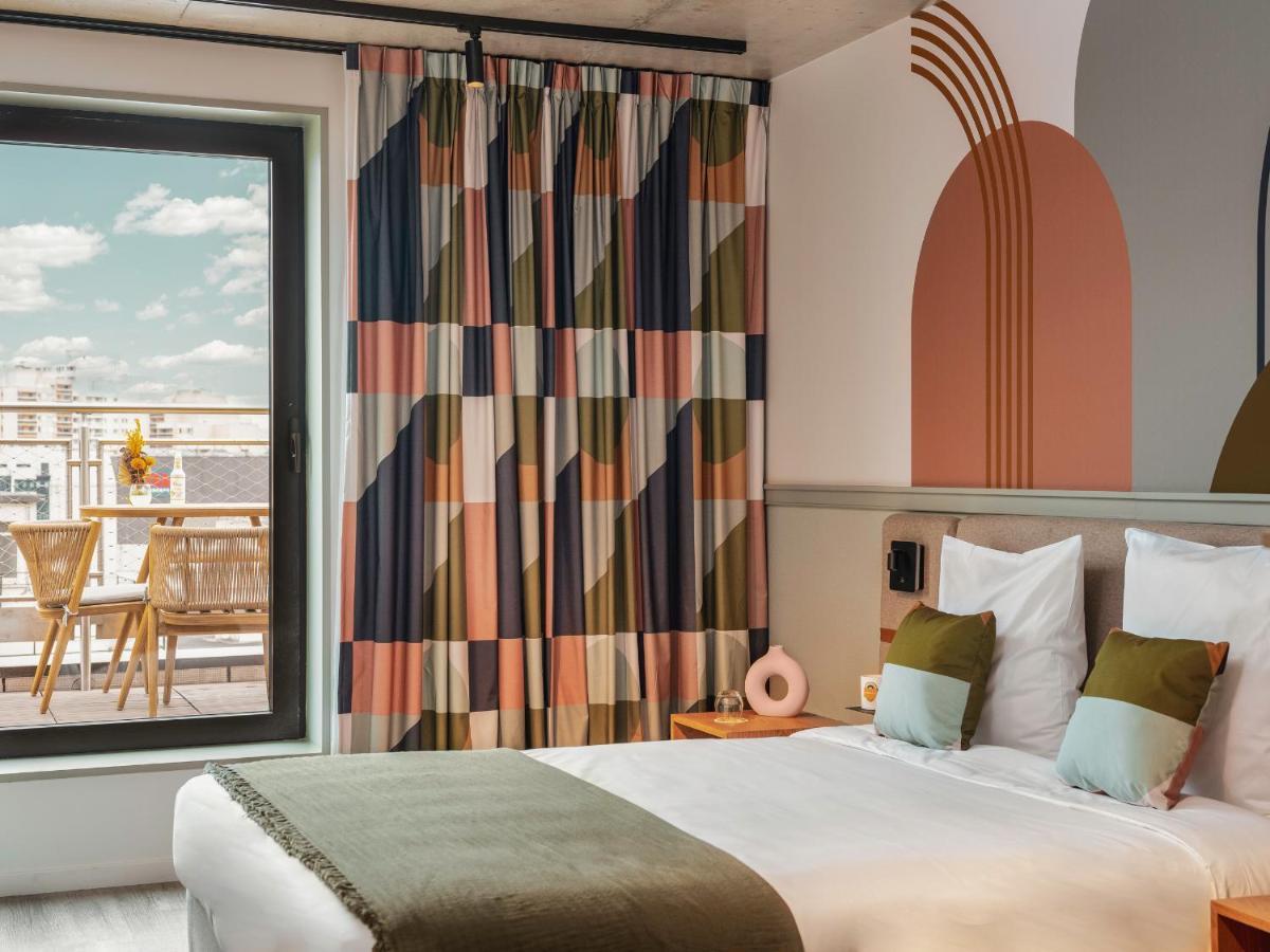 Quarto Duplo com Terraço