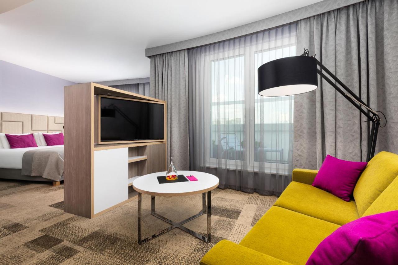 Junior Suite met 1 Tweepersoonsbed en Slaapbank