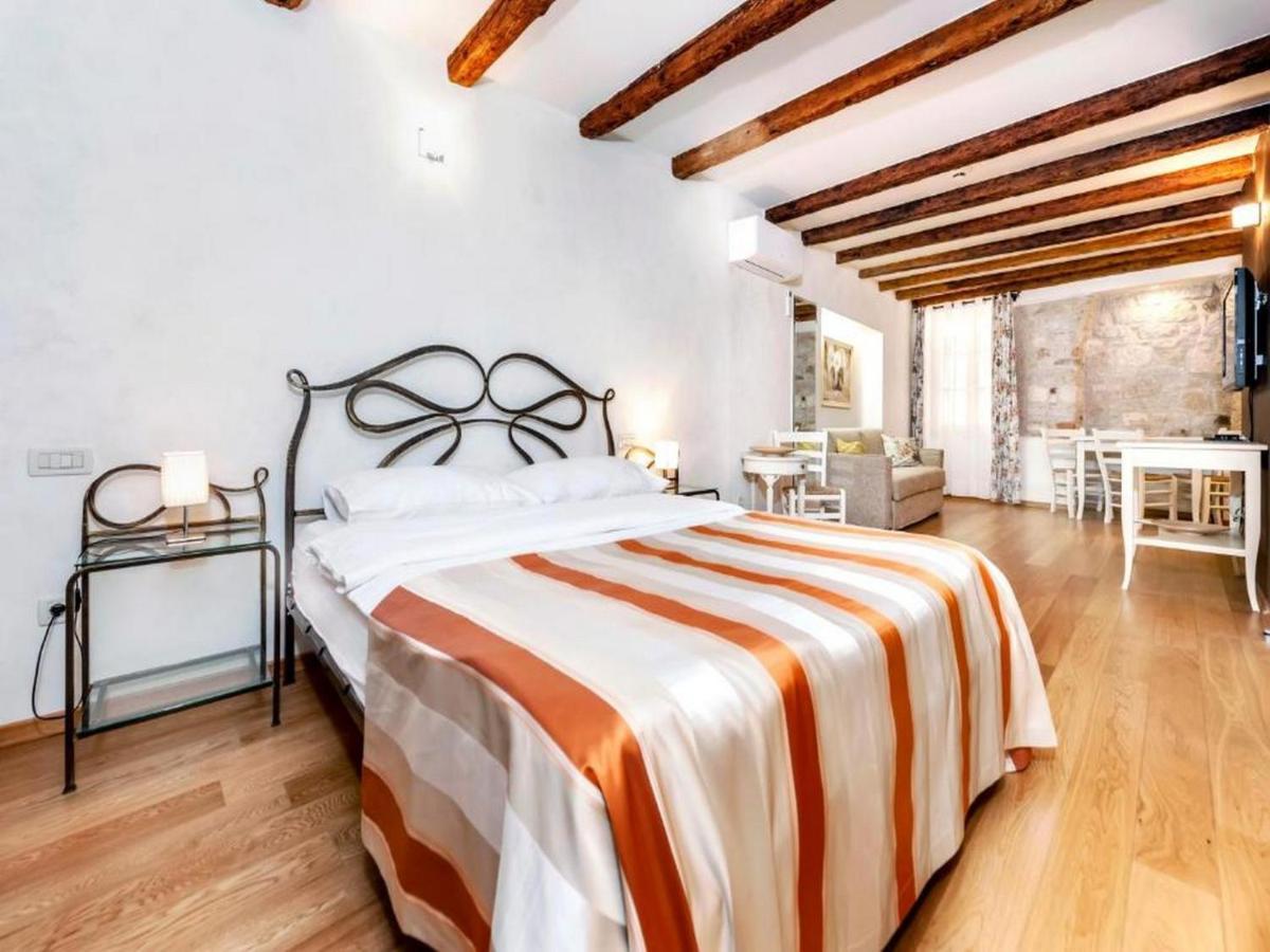 Studio
