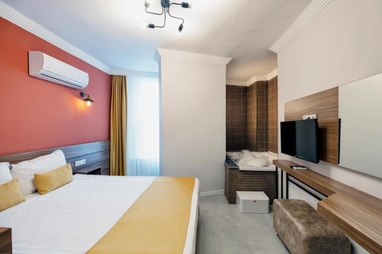Double Room with Spa Bath,1197593158:JPEG