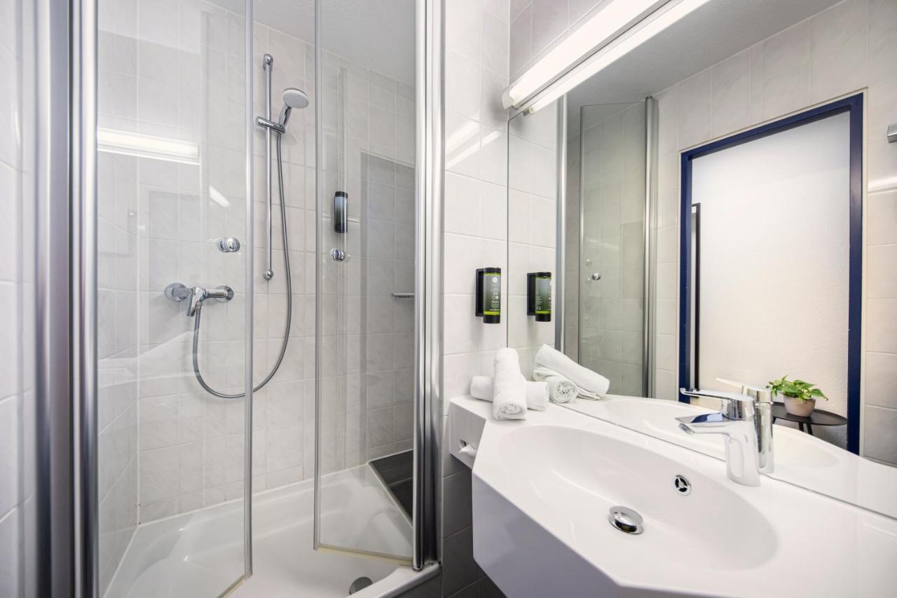 Camera Economy Matrimoniale/Doppia con Letti Singoli