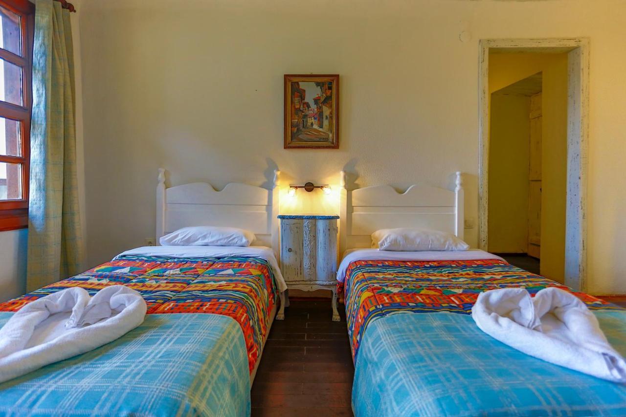 Twin Room,1205408335:JPEG