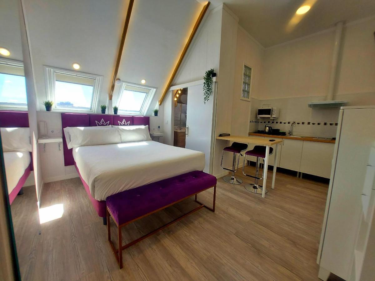 Apartamento com 1 Quarto
