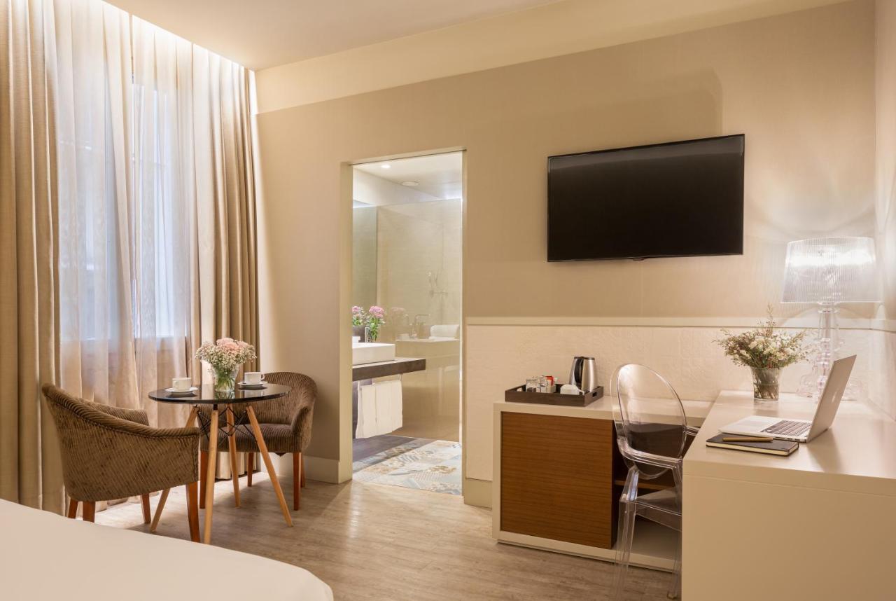 Superior Double Room with Extra Bed