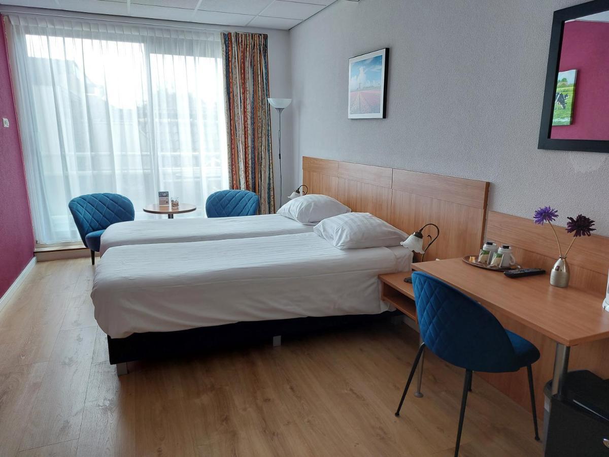 Garden View Room