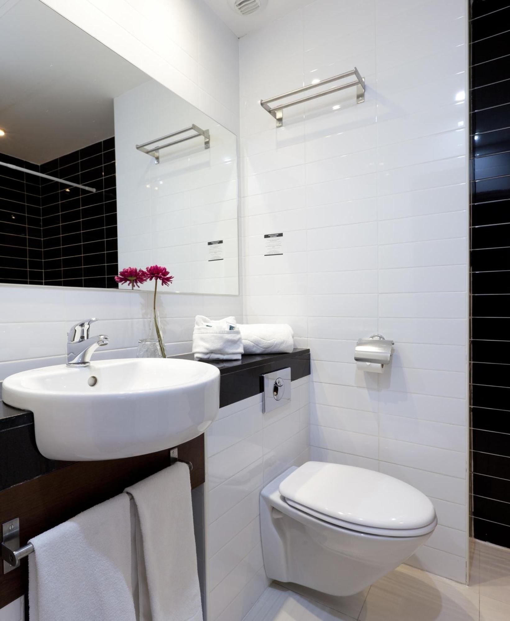 Habitación Triple Estándar (2 adultos + 1 niño)