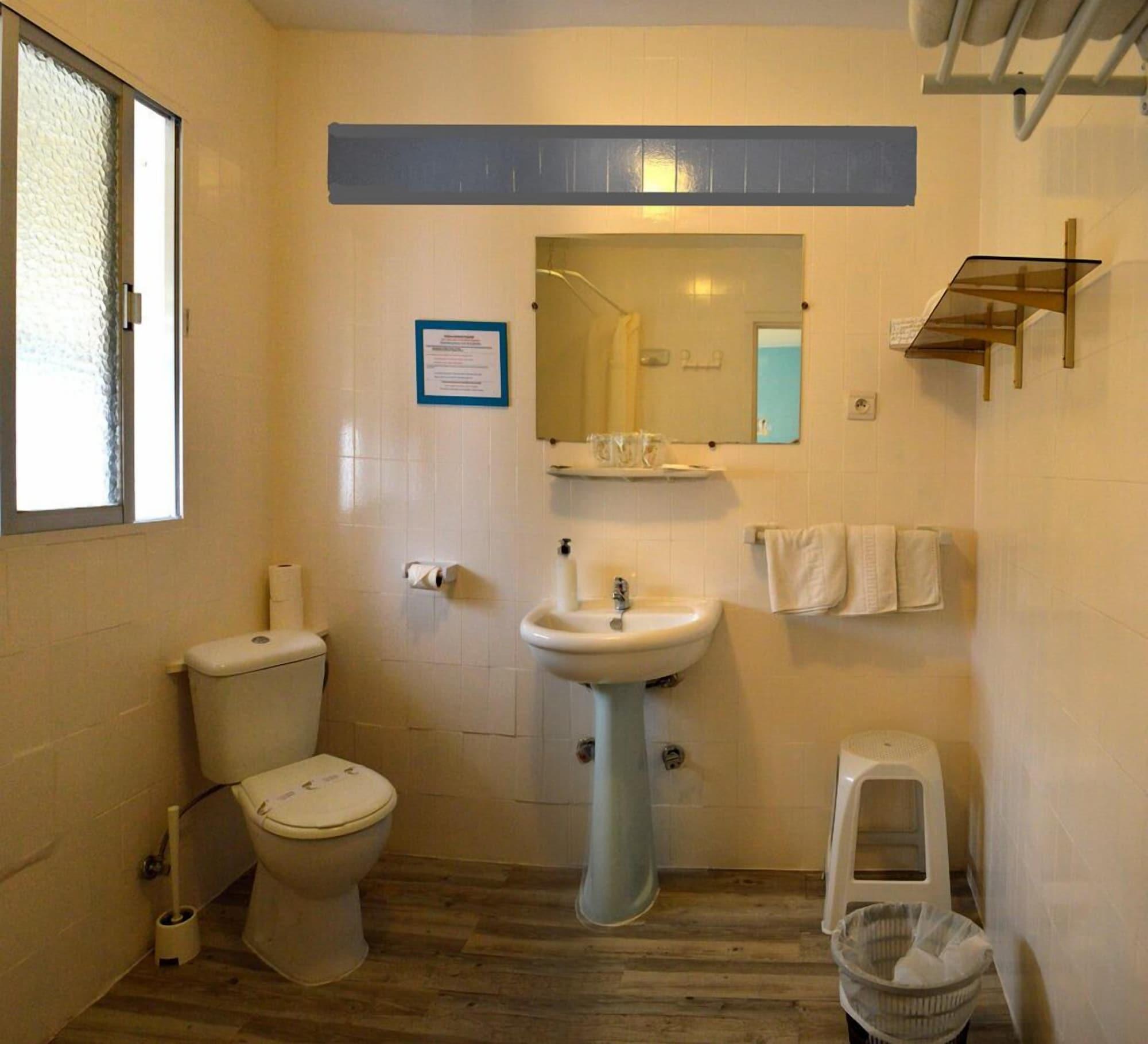 Triple Room,724539127:JPEG
