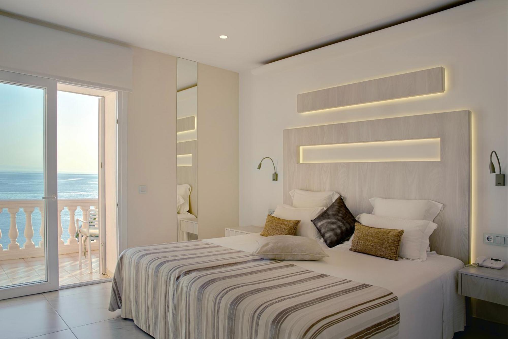 Chambre Double ou Lits Jumeaux - Vue sur Mer