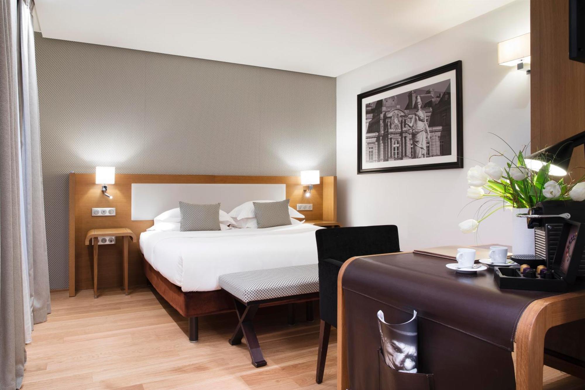 Deluxe Room,1208621293:JPEG