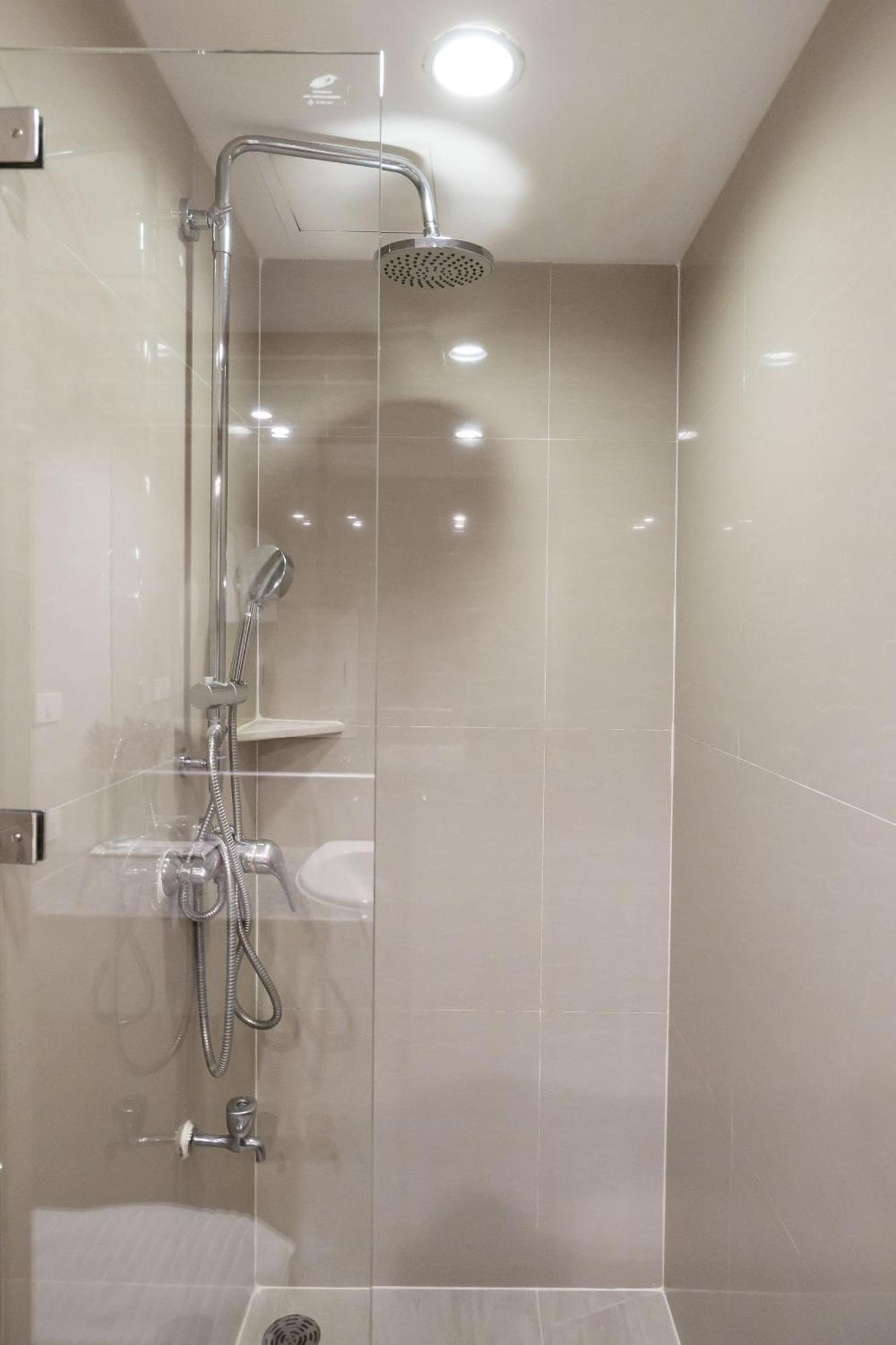 Deluxe Double or Twin Room with Balcony,1208867473:JPEG
