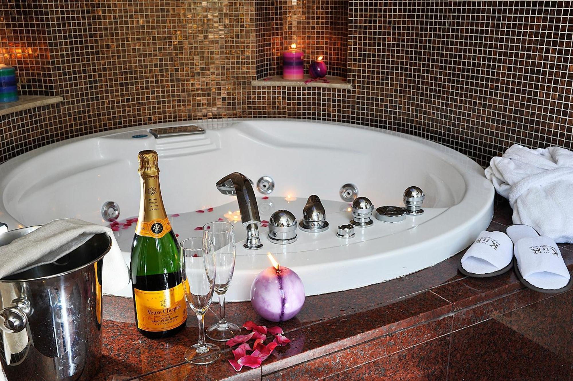 Deluxe Double Room,1209423121:JPEG