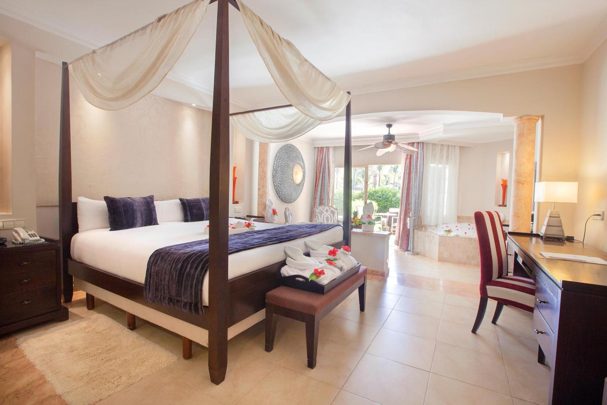 Suite Junior Majestic Elegance Club con WiFi gratuita y acceso desde el agua - Solo mayores de 18 años