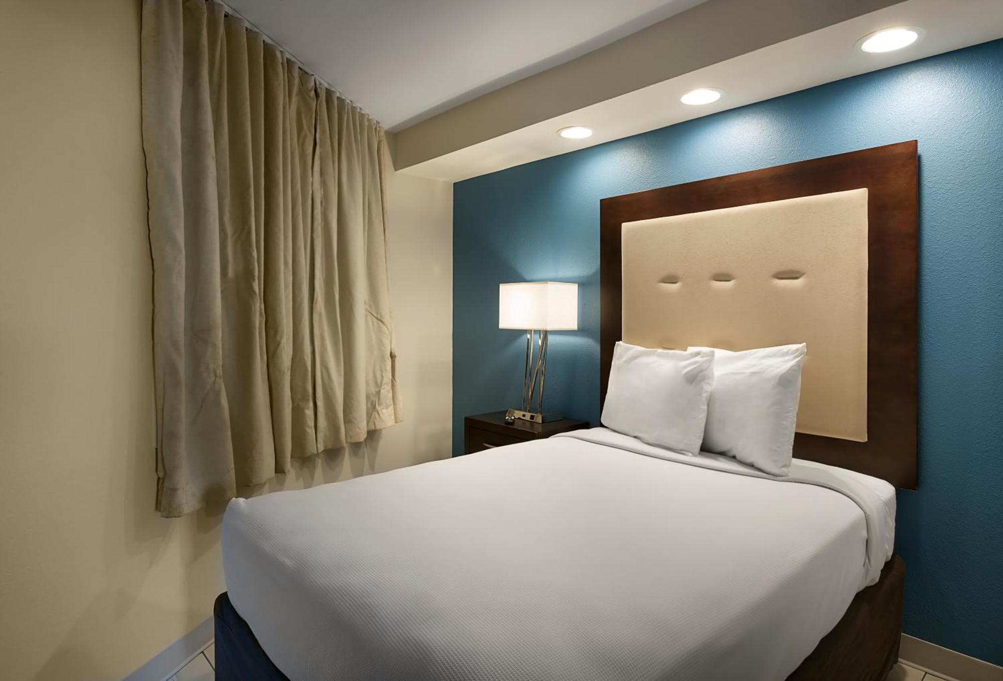 Suite with Balcony