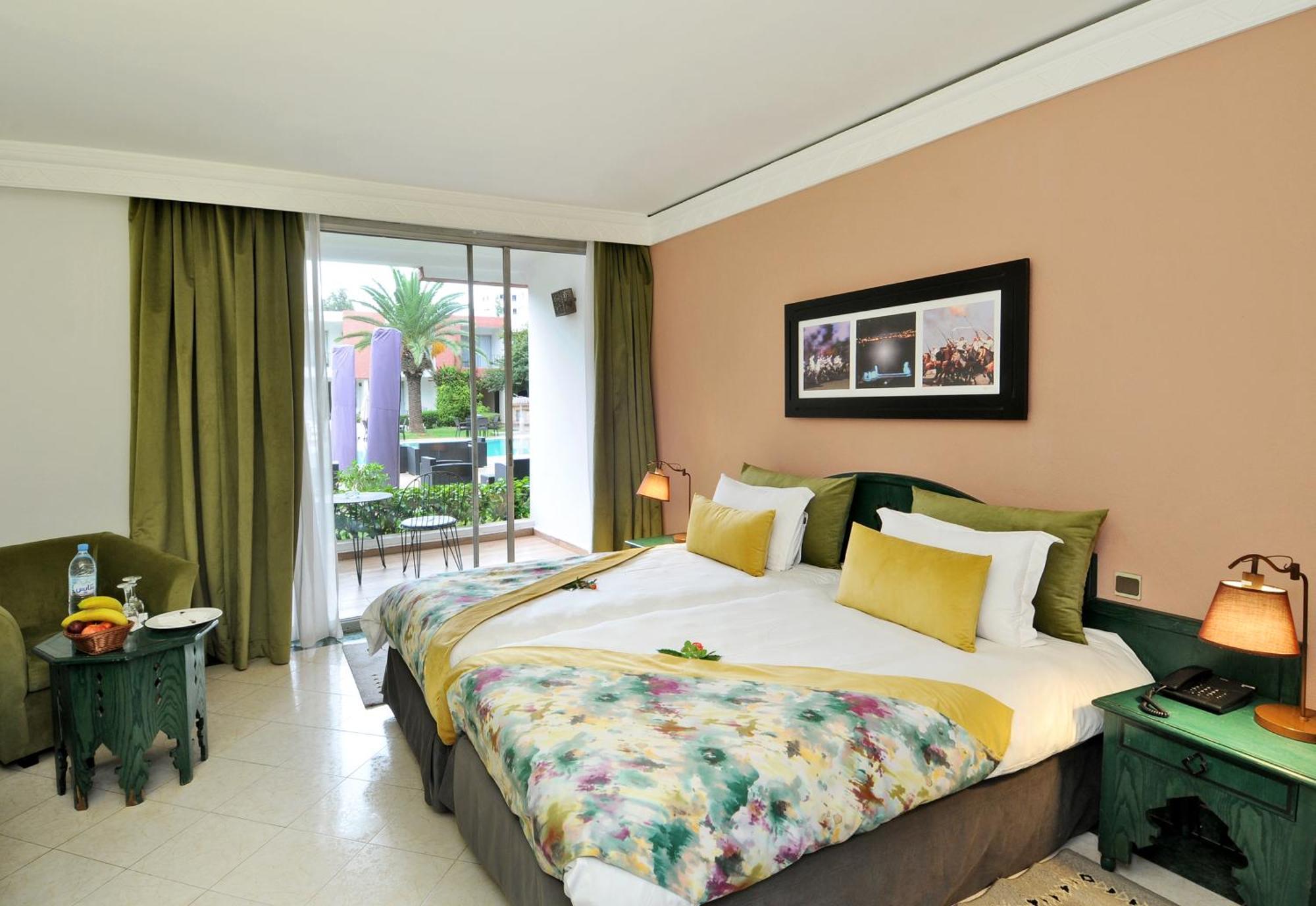 Twin Room with Pool View,1211366170:JPEG