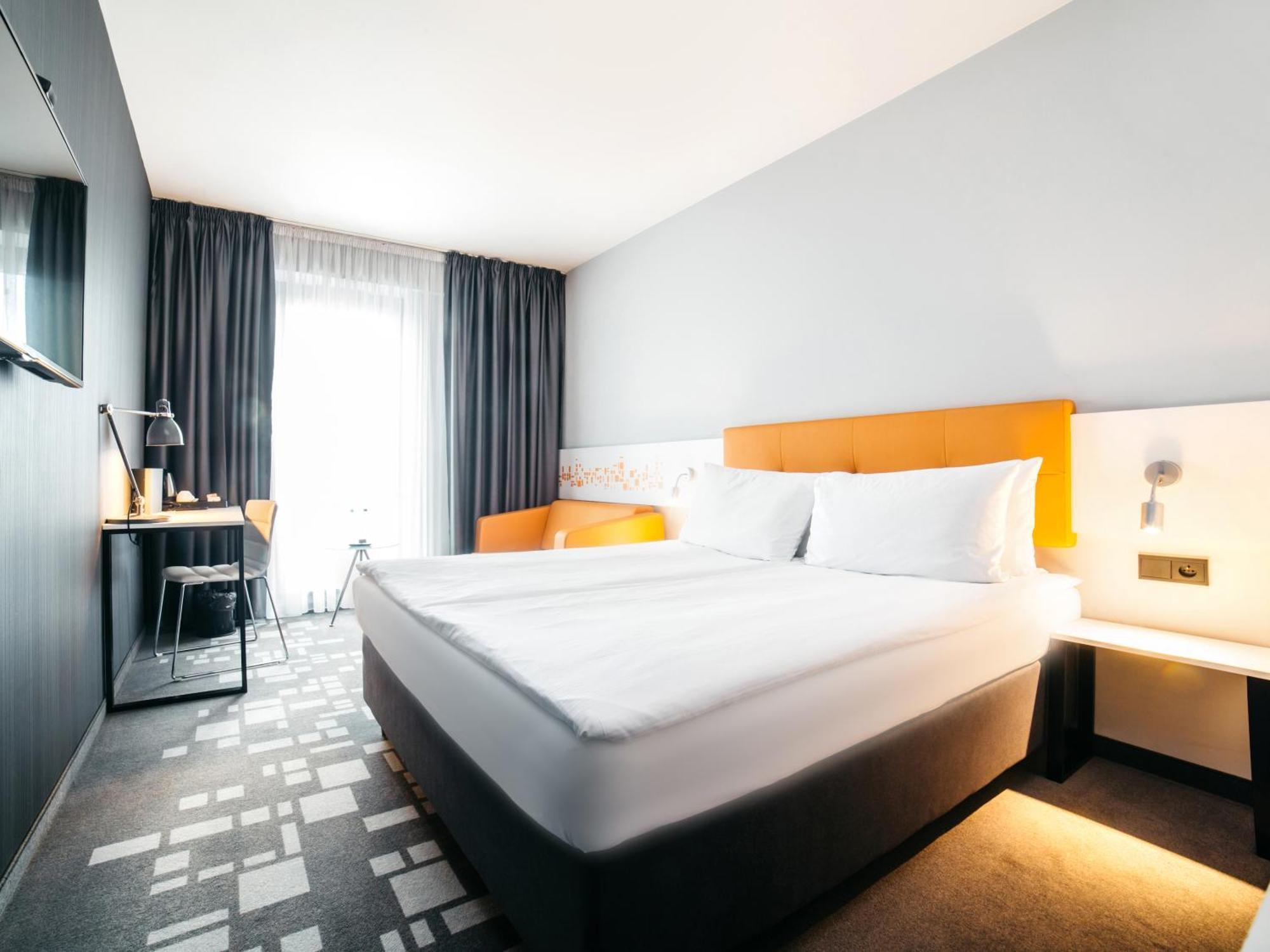 Double Room,1212247378:JPEG