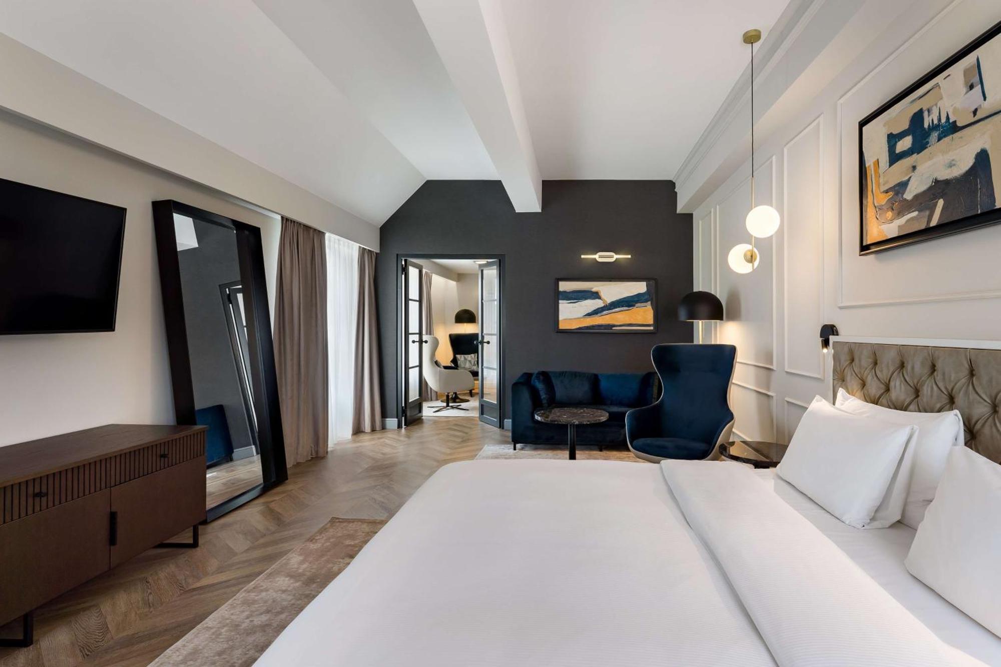 Suite Junior Deluxe avec Balcon - Vue sur Vieille Ville