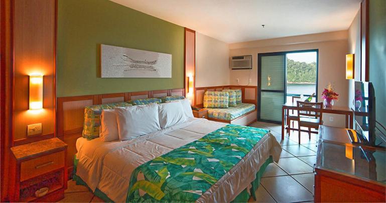 Quarto Duplo Superior com Vista do Mar