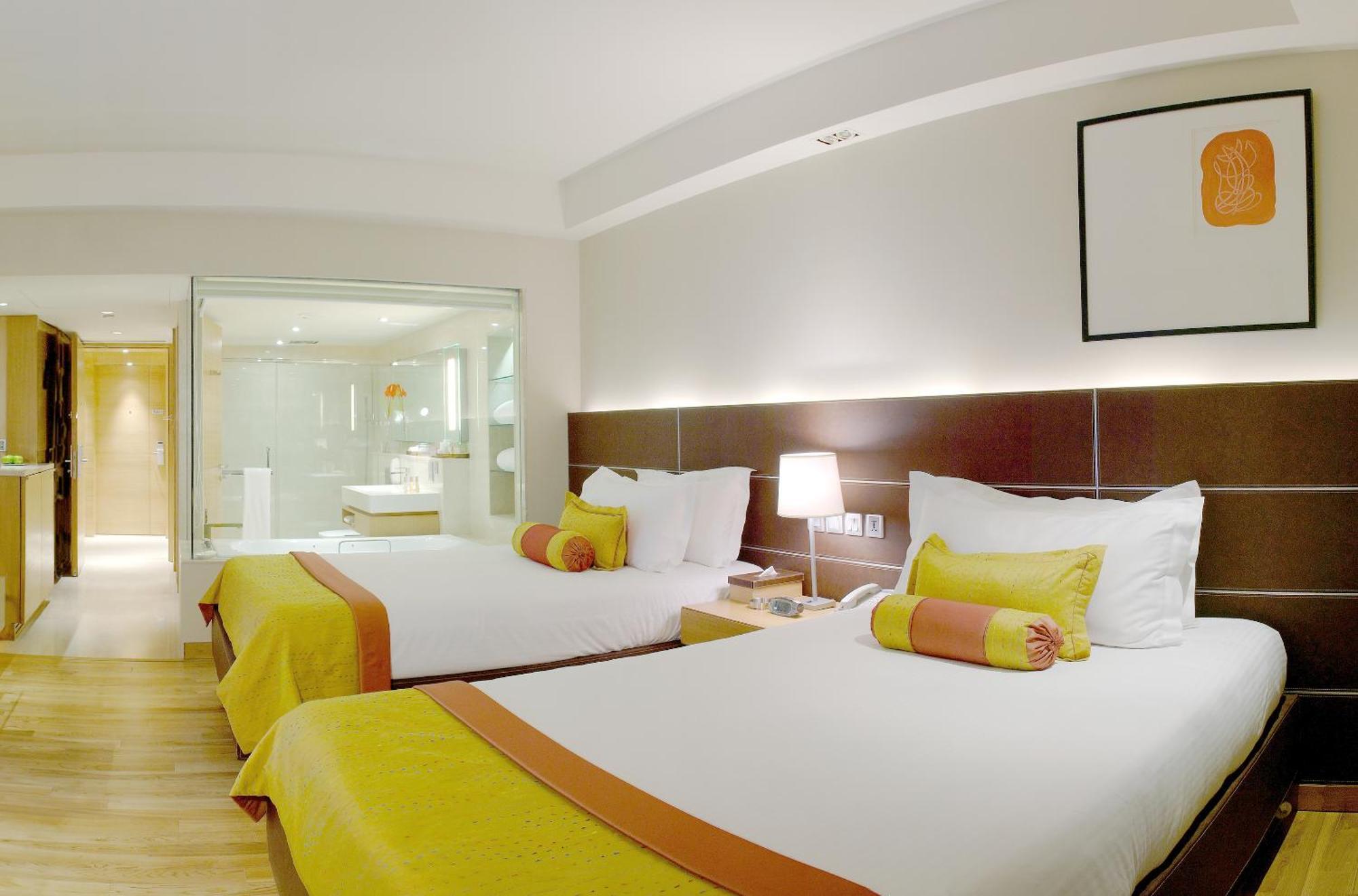 Deluxe Tweepersoonskamer met 2 Aparte Bedden - 10% Korting op Eten en Frisdrank, Wasservice en Spa