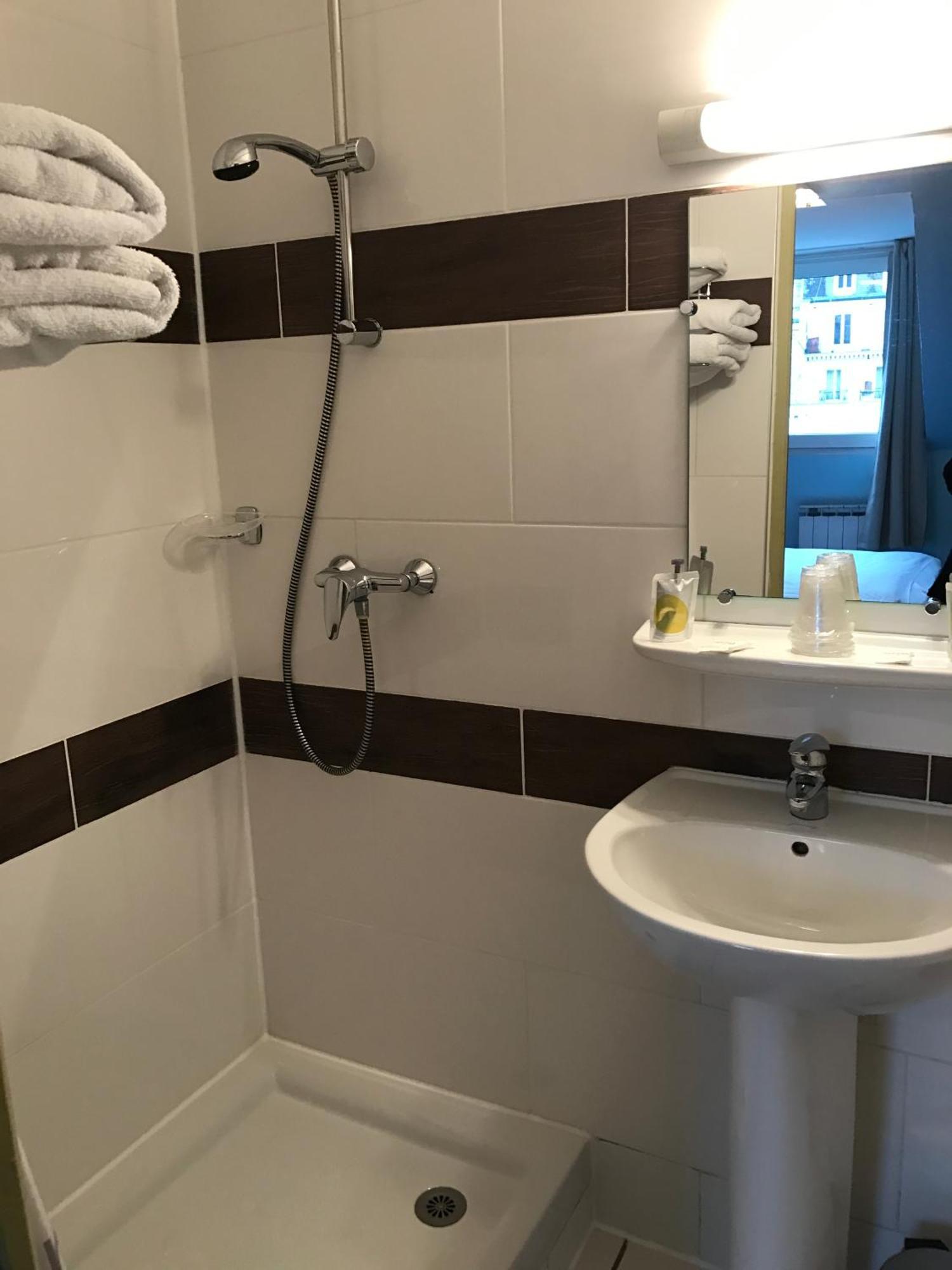 Single Room,1215020677:JPEG