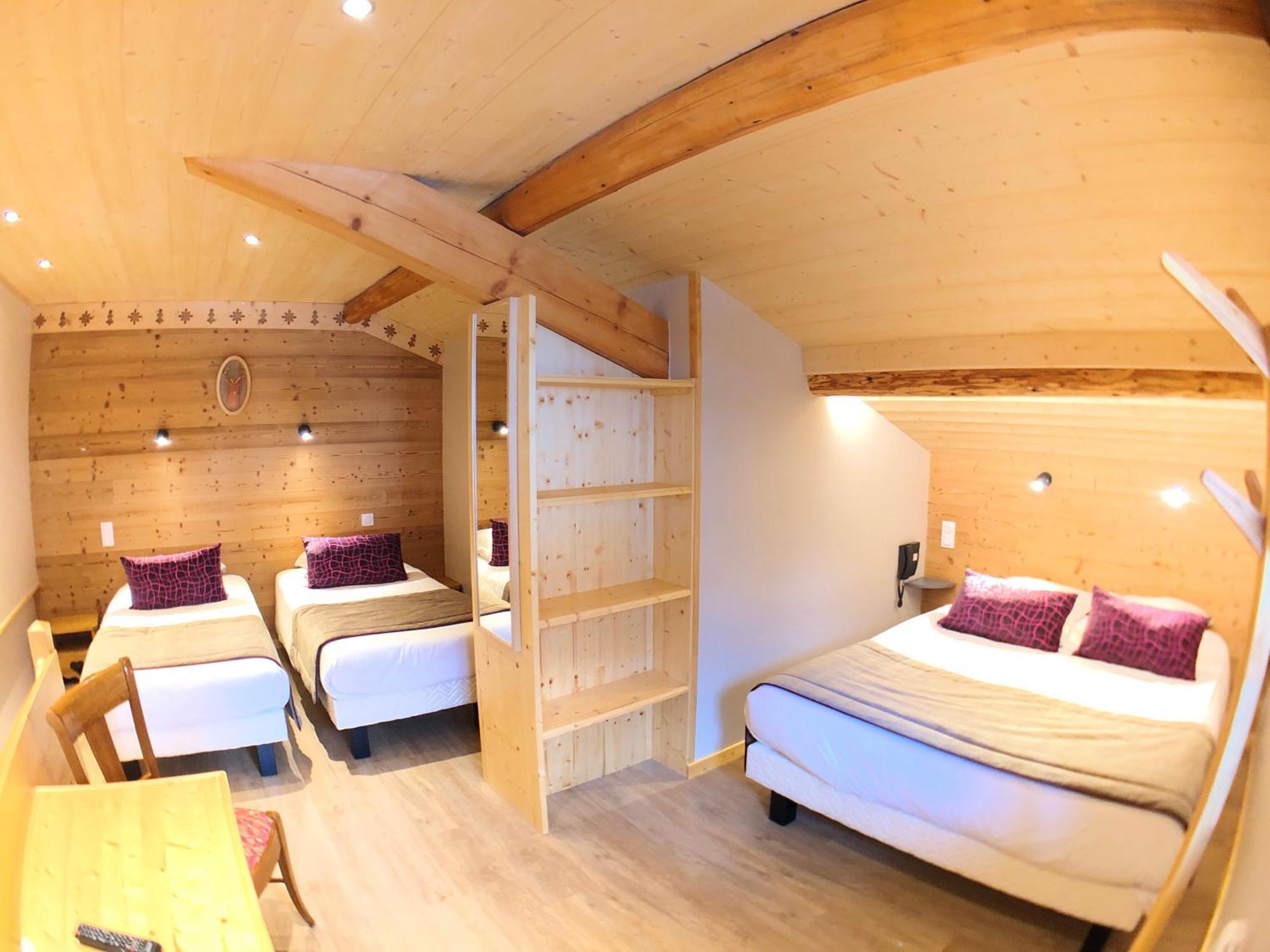 Quadruple Room Balcony,1215115030:JPEG
