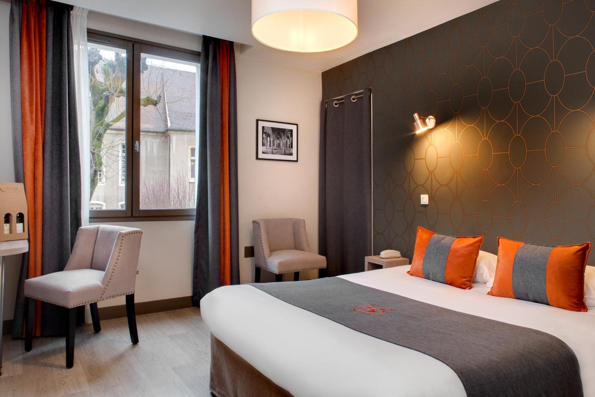 Double Room,843146309:JPEG
