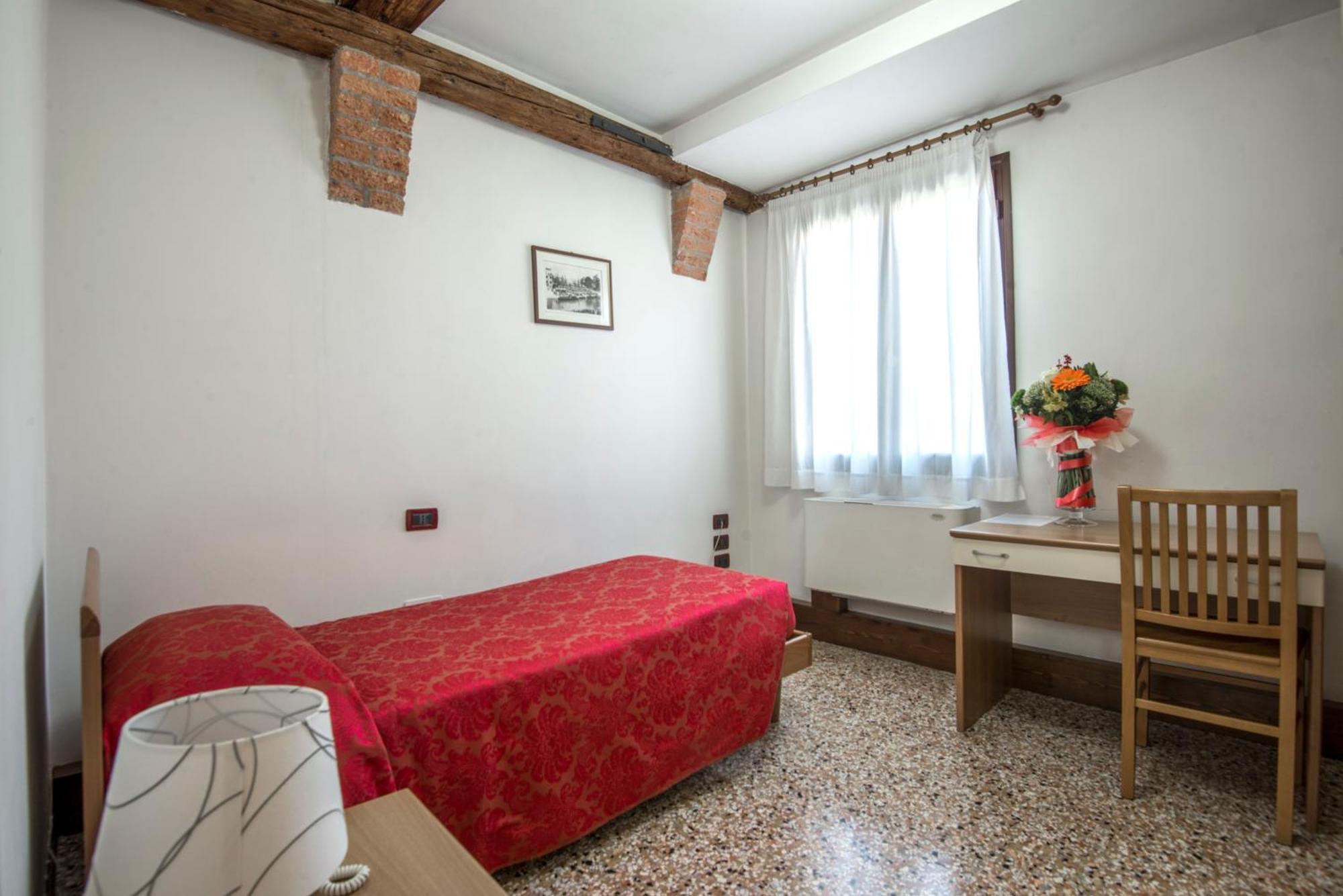 Quarto Individual