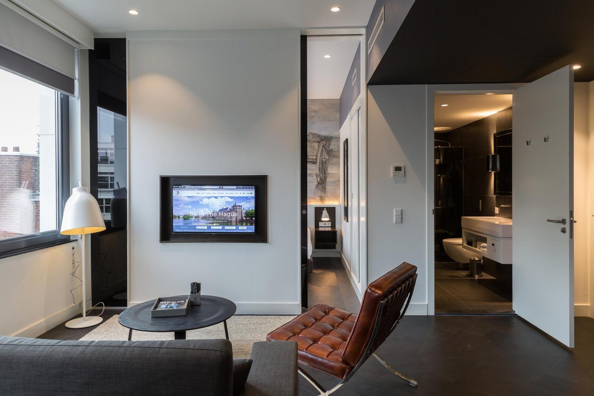 Superior Apartment,1774519521:JPEG