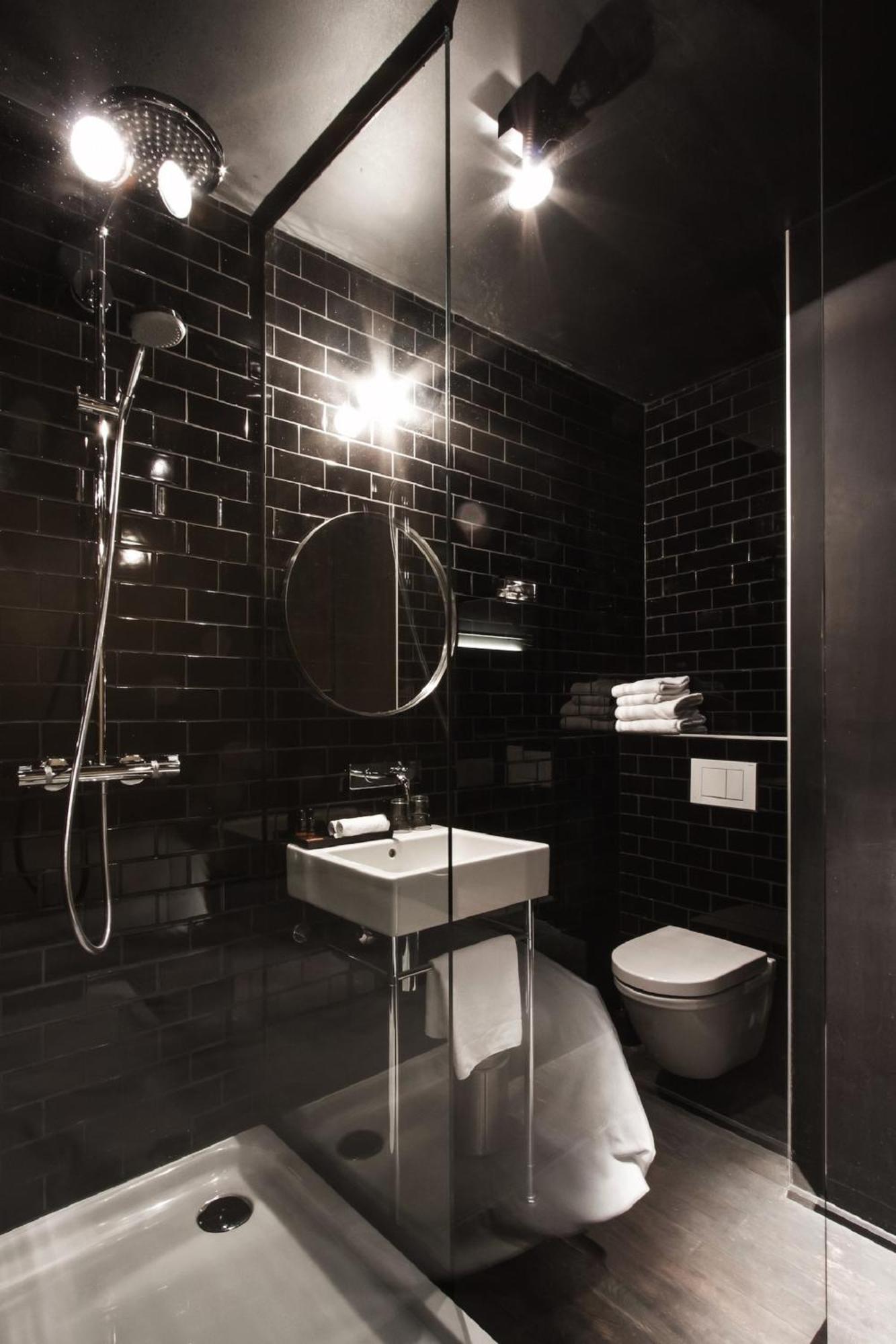 Small Single Room,1448103178:JPEG