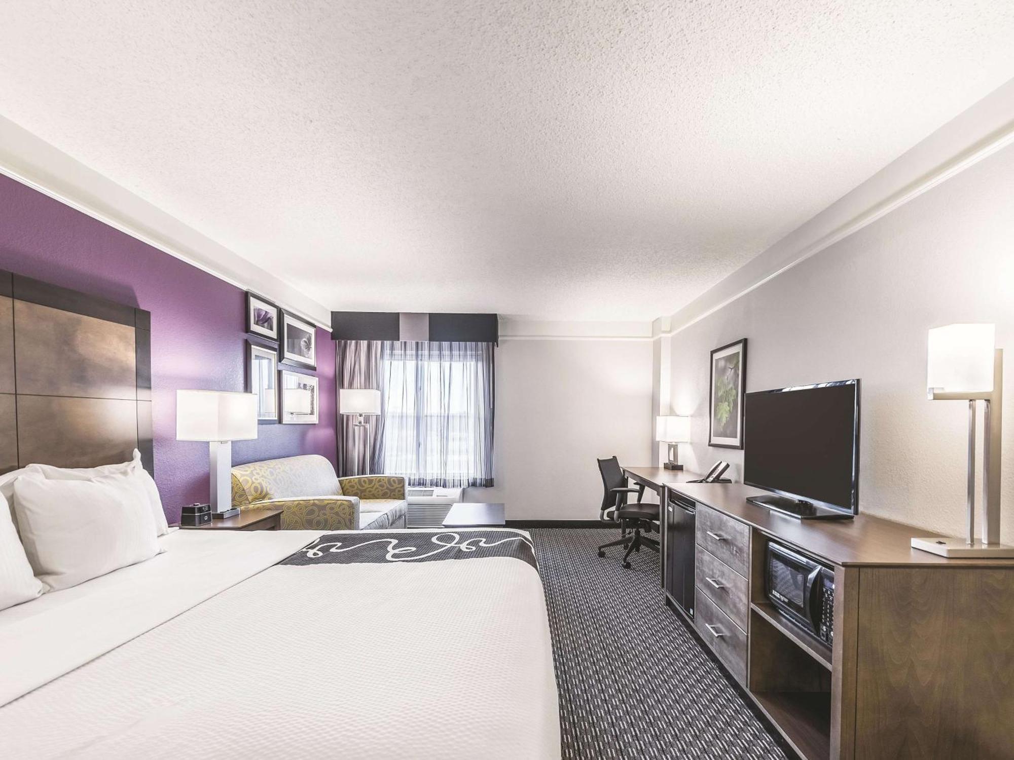 Executive King Room
