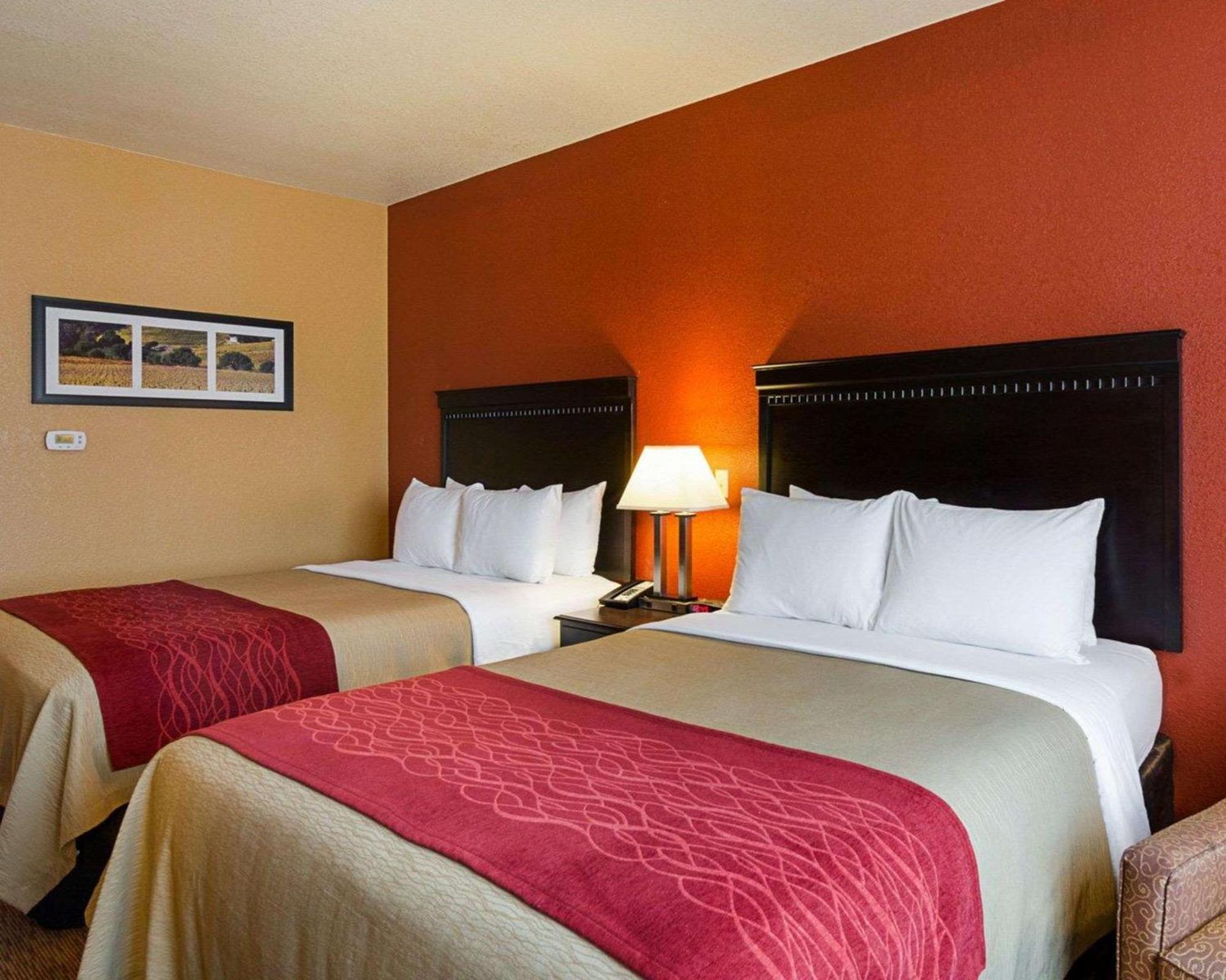 Queen Room with Two Queen Beds - Non-Smoking