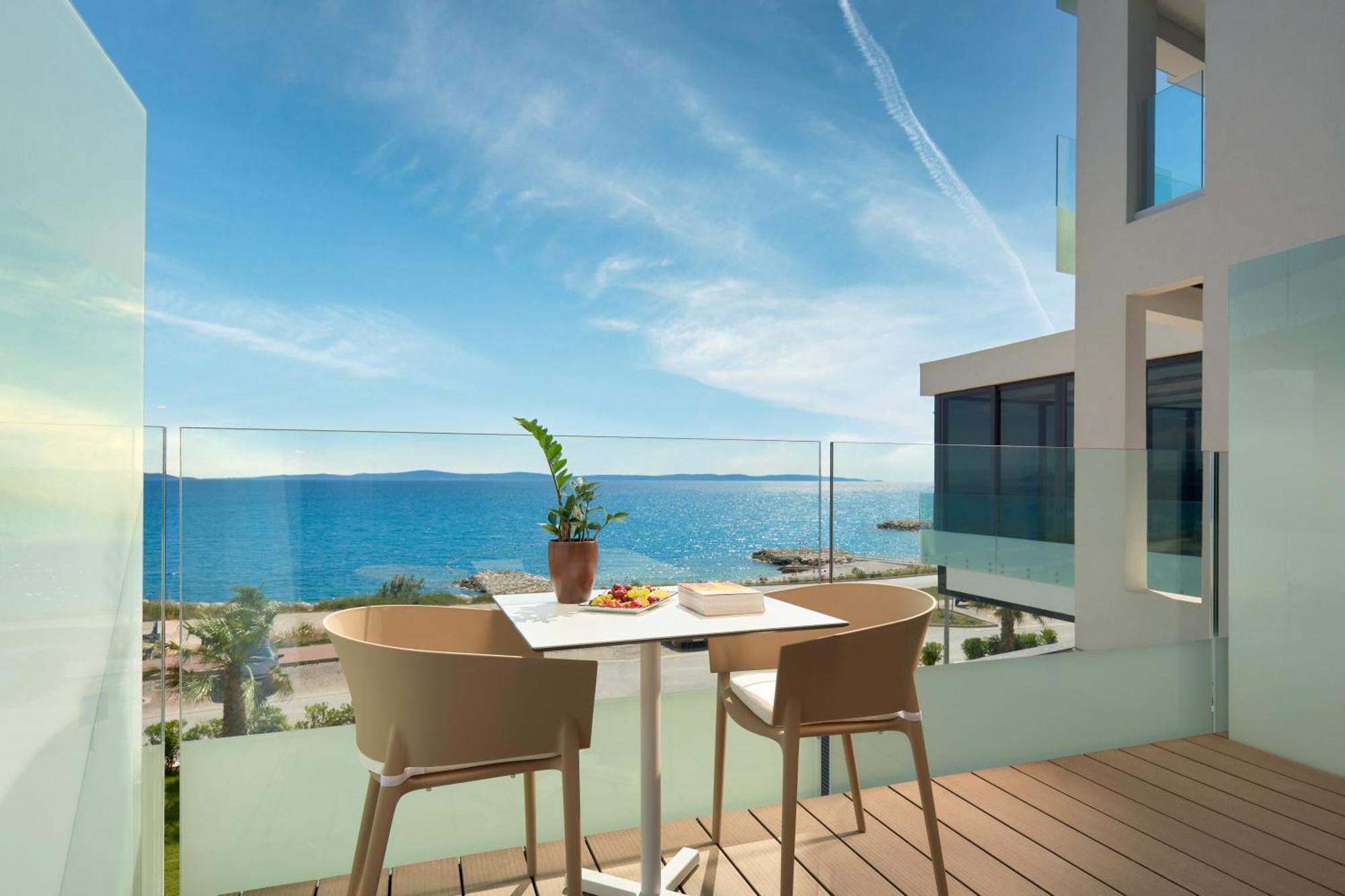 Standard Double or Twin Room Sea View,1282521616:JPEG