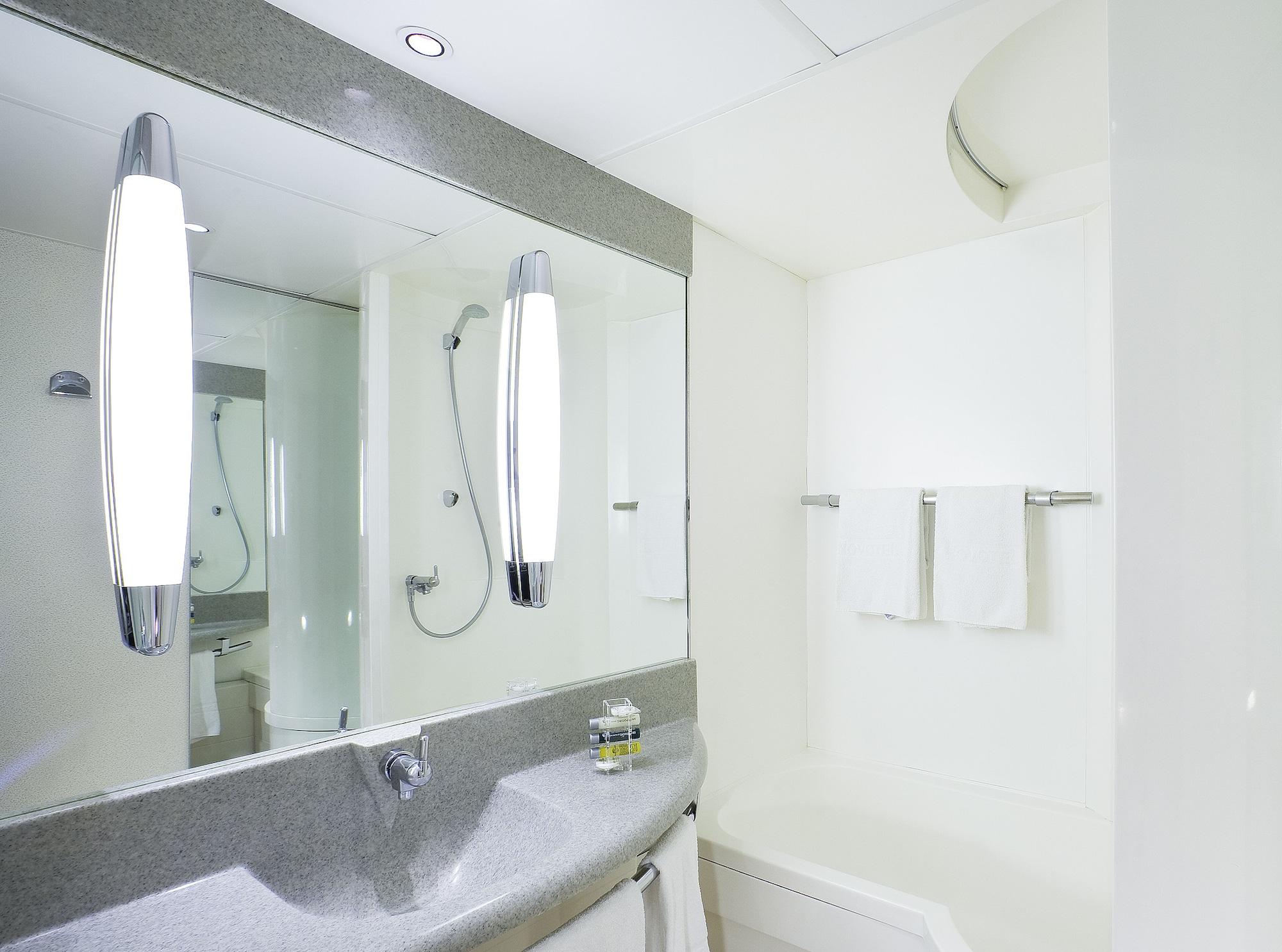 Chambre Standard avec 1 Lit Double et 1 Canapé