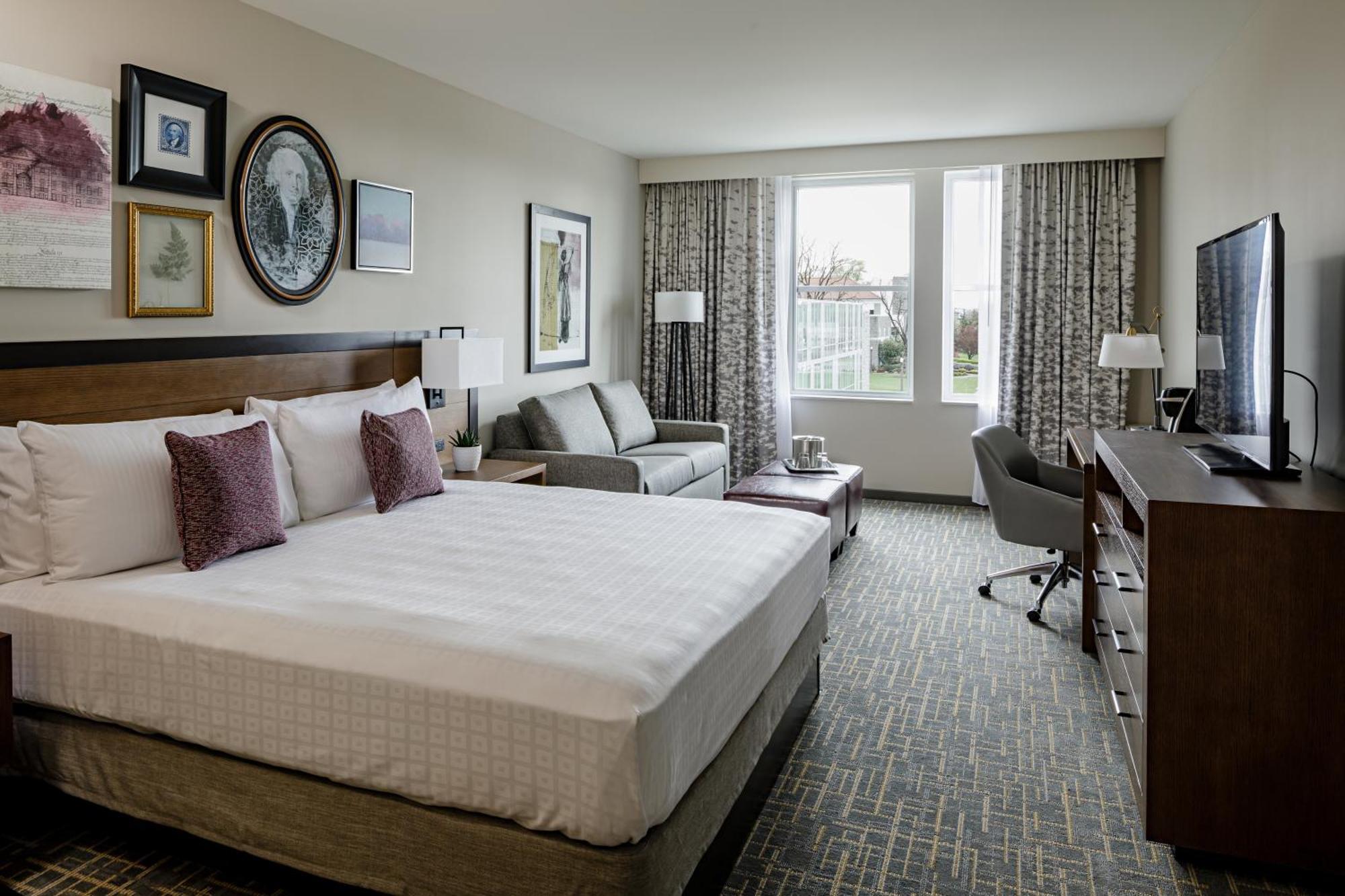 Superior King Room