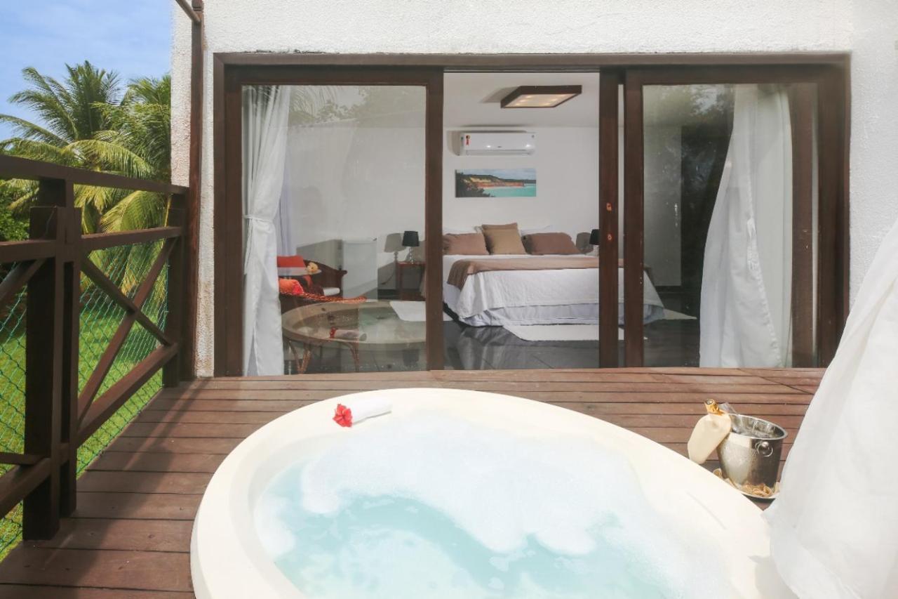 Exclusive Suite Spa Bath,1225341812:JPEG