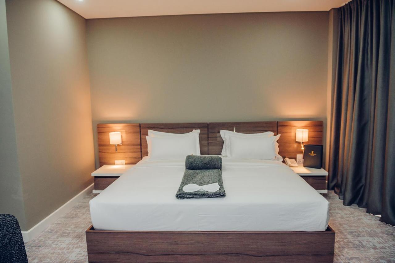 Quarto Queen