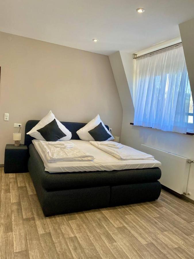 Budget Twin Room,1225737794:JPEG