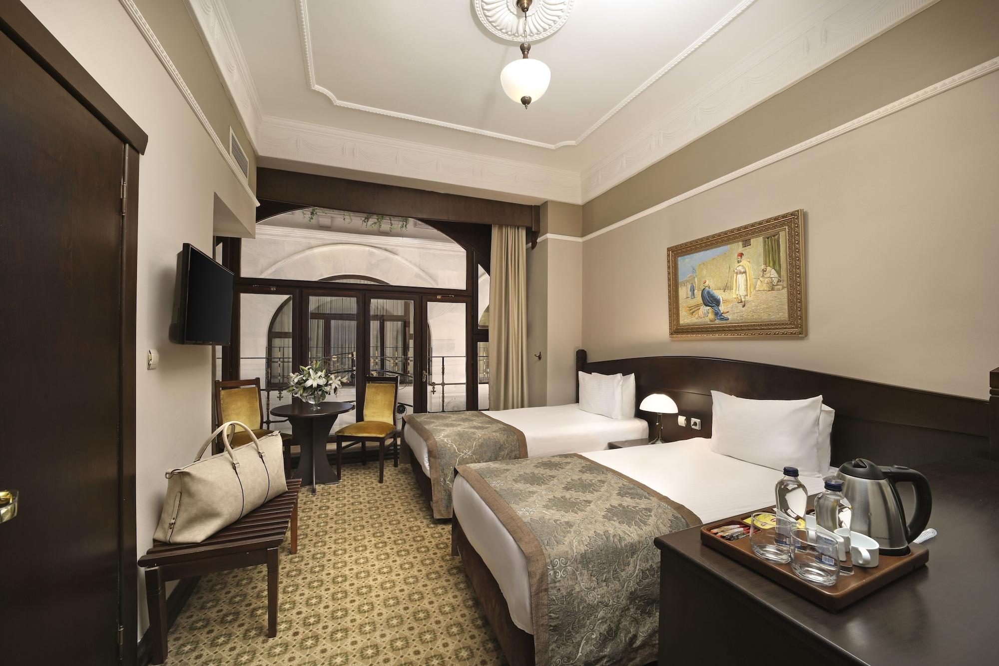 Guest Room Atrium view, King or Twin,1227056273:JPEG