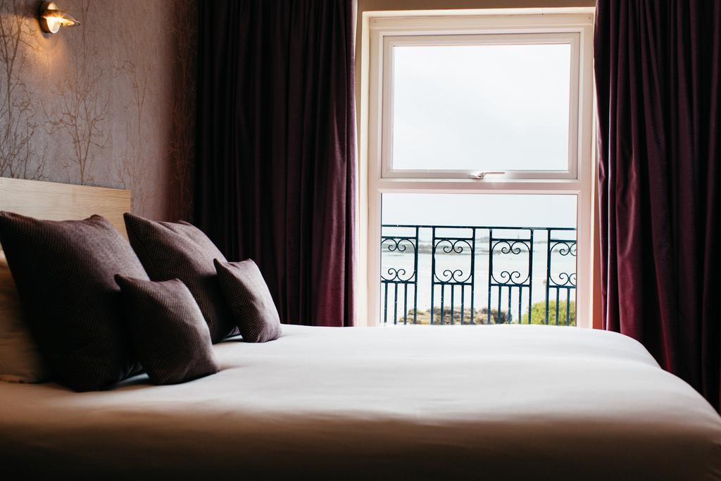 Chambre Double - Vue Partielle sur Mer.