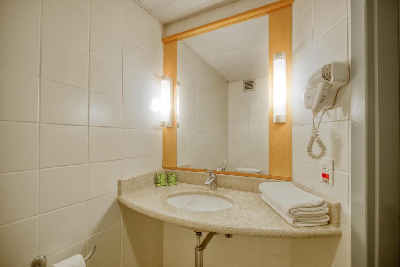 Quarto Standard com 2 Camas de Solteiro