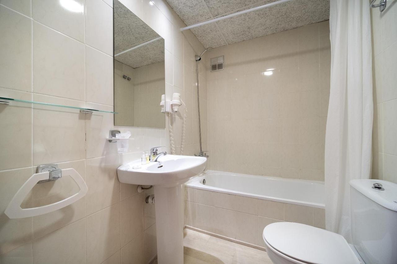 Double or Twin Room with Sea View,1296763567:JPEG