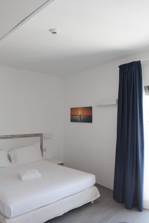 Standard Double Room with Balcony,124264002:JPEG