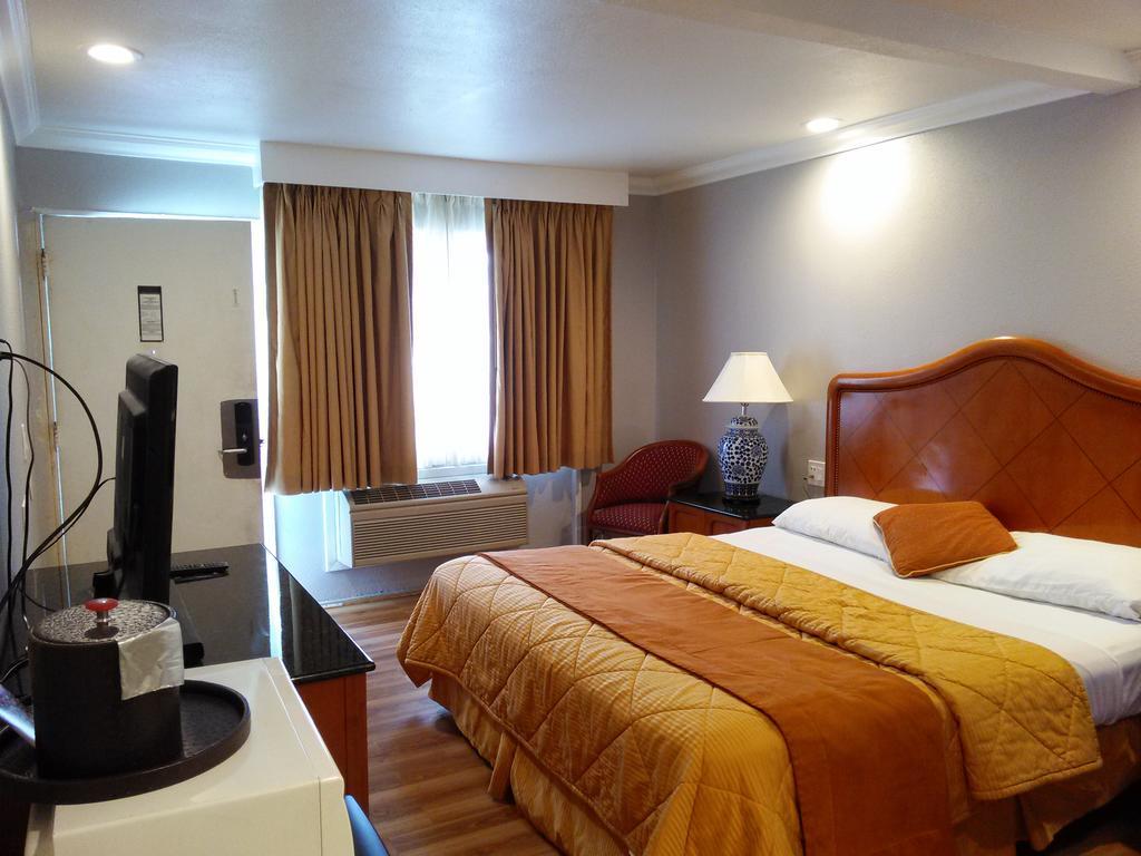 King Room,124337145:JPEG