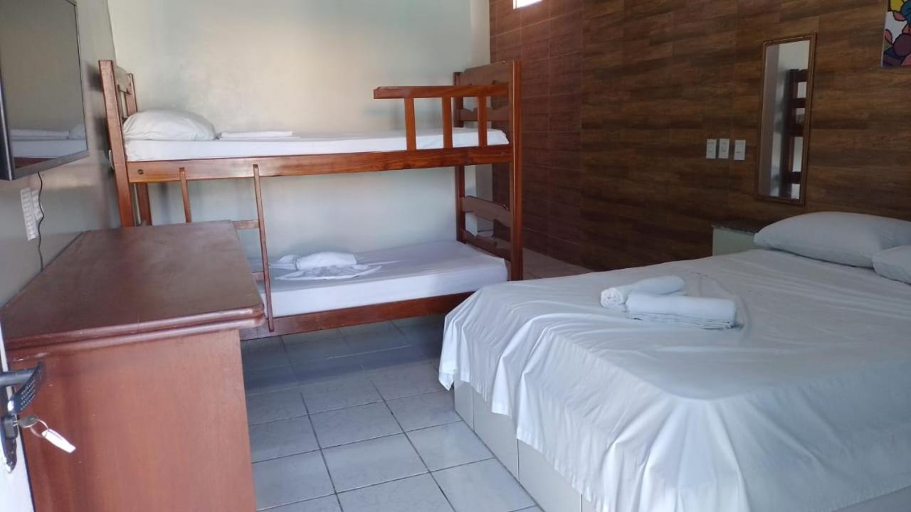 Quarto Família com Chuveiro