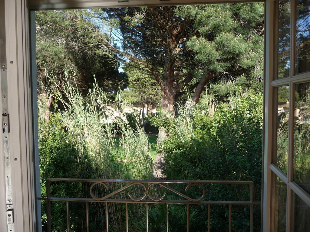 Camera Matrimoniale Superior 3 con Vista Piscina - 33 m²