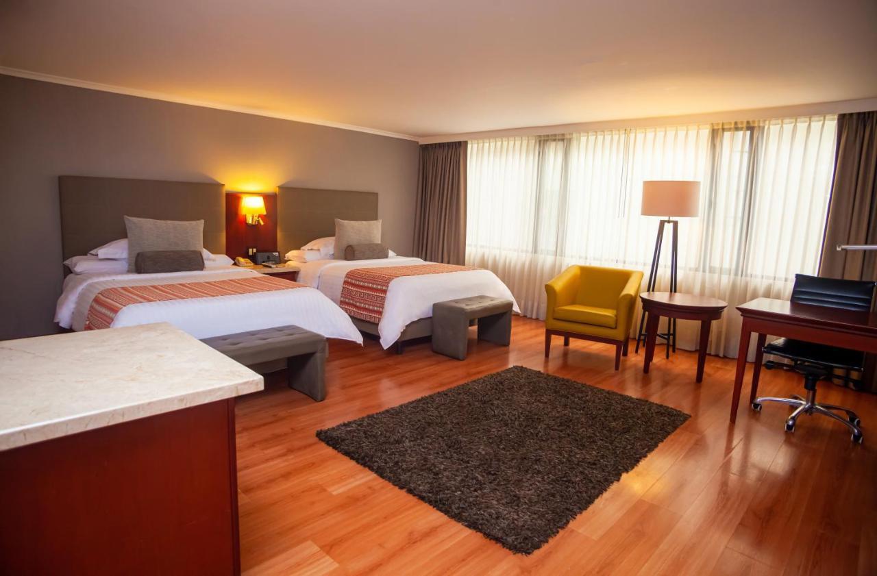 Habitación Doble con 2 camas dobles - Adaptada para personas con movilidad reducida/No fumadores